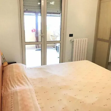Floor Flat With Sea View In Apartment Gallipoli
