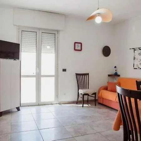 公寓 Floor Flat With Sea View In *